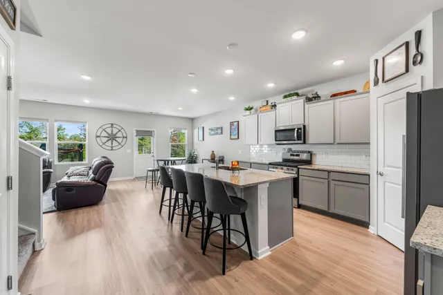 $444,900 | 252 Brook Avenue, White House, TN 37188