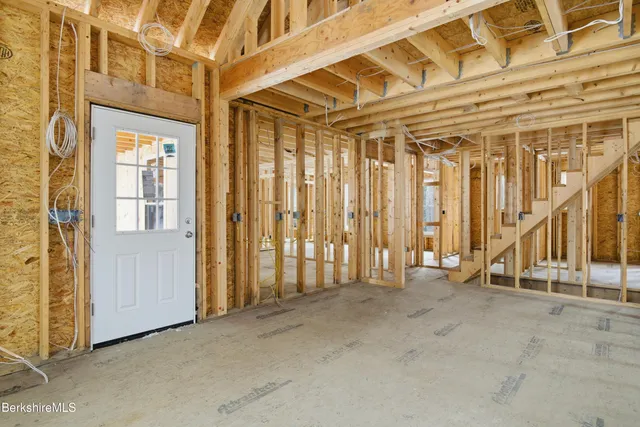 $575,000 | 13 Haskell Road, Peru, MA 01235