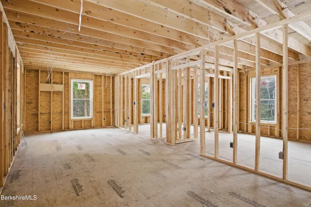 $575,000 | 13 Haskell Road, Peru, MA 01235