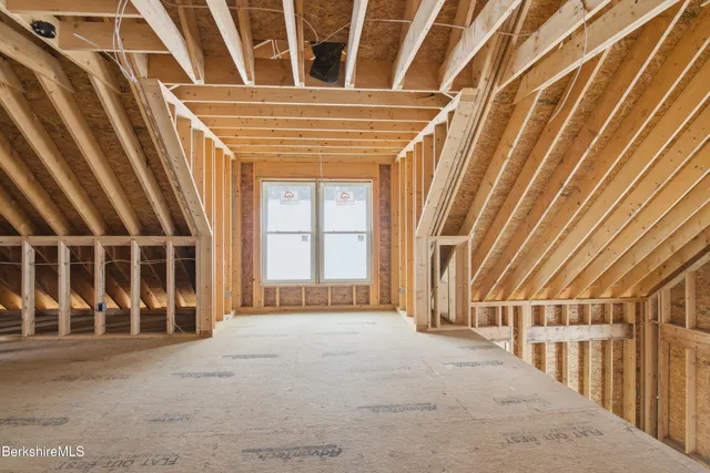 $575,000 | 13 Haskell Road, Peru, MA 01235