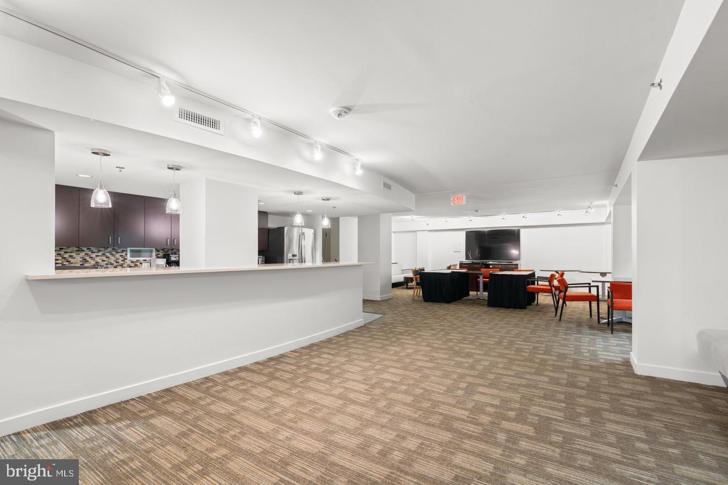5101 River Road, Unit 1006 Bethesda, MD 20816 - Photo 40 of 49 Gallery Image 40