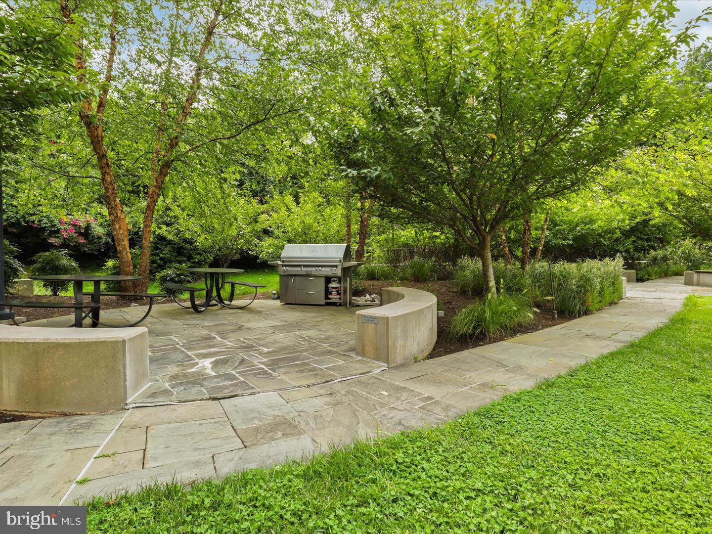 5101 River Road, Unit 1006 Bethesda, MD 20816 - Photo 43 of 49 Gallery Image 43