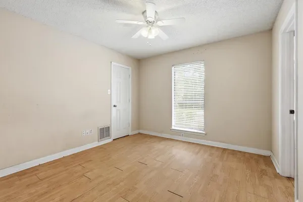 $624,900 | 150 Fawn Hollow Drive, Argyle, TX 76226