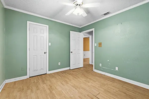 $624,900 | 150 Fawn Hollow Drive, Argyle, TX 76226