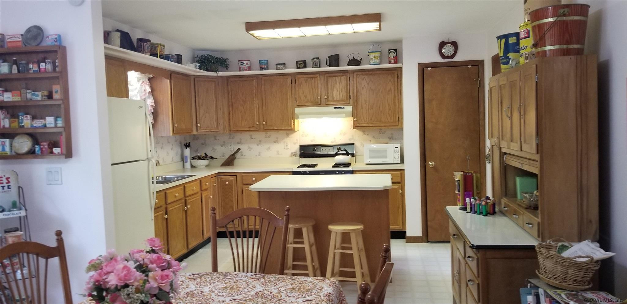 561 Barton Hill Road Delanson, NY 12053 - Photo 8 of 26 Photo 8