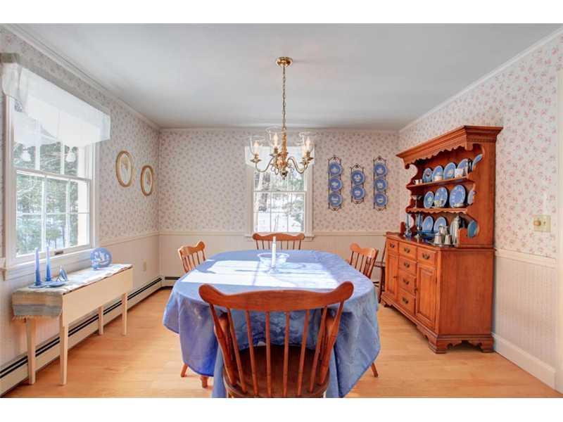 4 Oak Ridge Road Cumberland Center, ME 04021 - Photo 7 of 20 Dining Room.