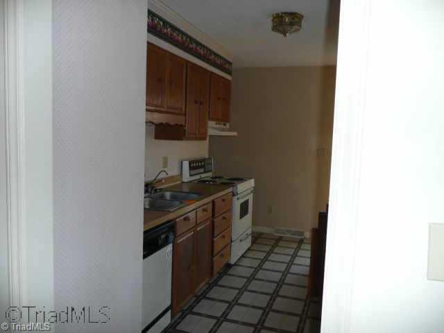6420 Walnut Cove Road Walkertown, NC 27051 - Photo 3 of 9 Other. kitchen