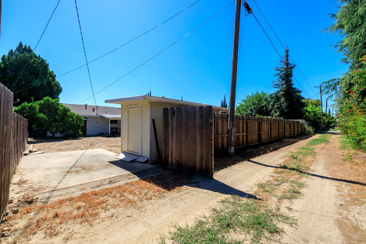 1317 Wallin Way Modesto, CA 95351 - Photo 75 of 76