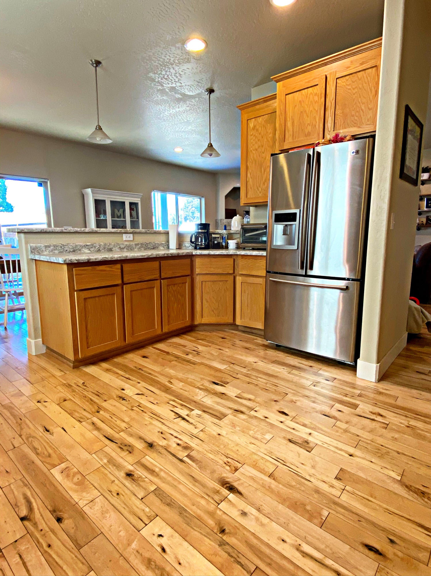 3131 Bursell Road Medford, OR 97502 - Photo 6 of 36 F6D2945B-84C2-4BBC-980F-CBA75AE8E1BA