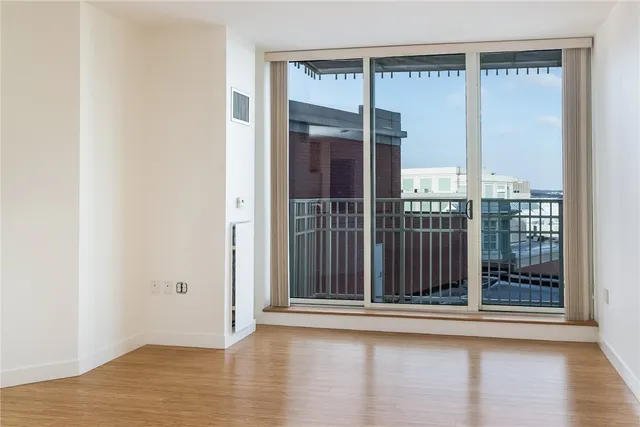 $3,200 | 1 West Exchange Street, Unit 1701, Providence, RI 02903