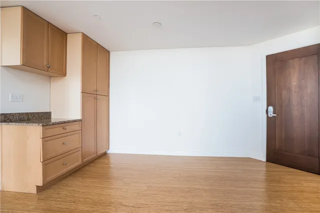 $3,200 | 1 West Exchange Street, Unit 1701, Providence, RI 02903