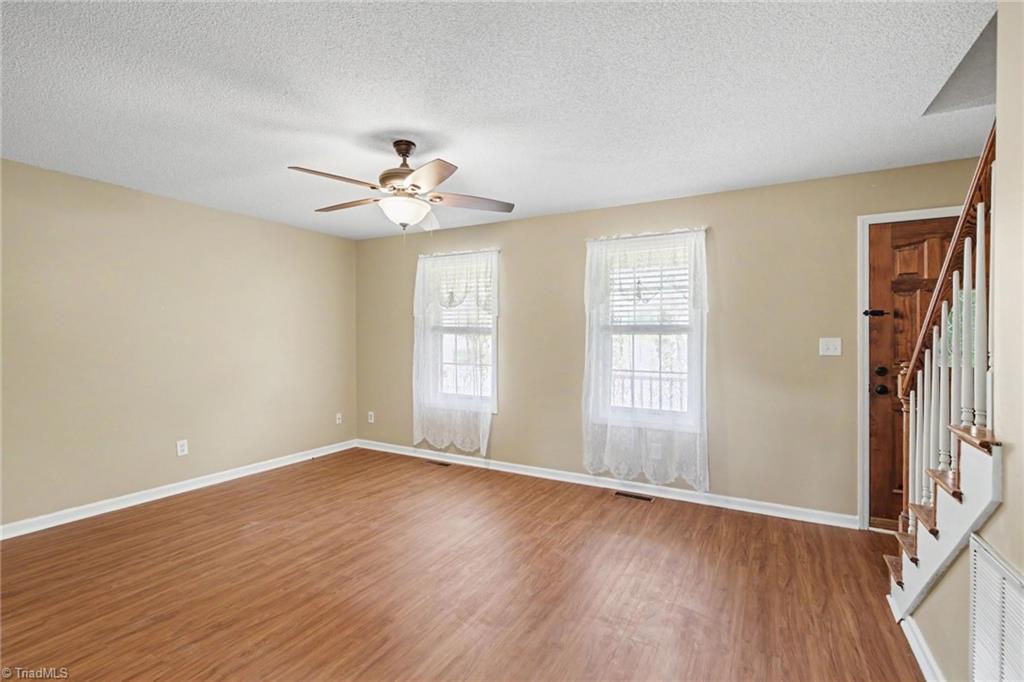 431 Allred Road Lexington, NC 27292 - Photo 7 of 29 Gallery Image 7