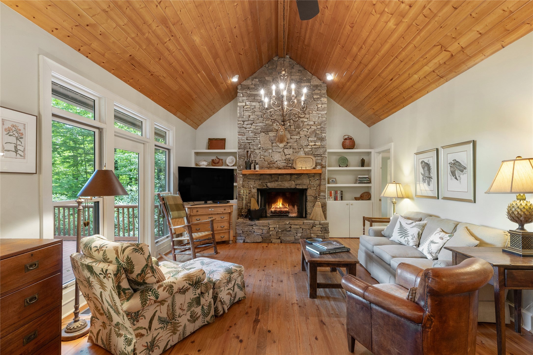 141 Old Ford Road Cashiers, NC 28717 - Photo 15 of 92 Gallery Image 15