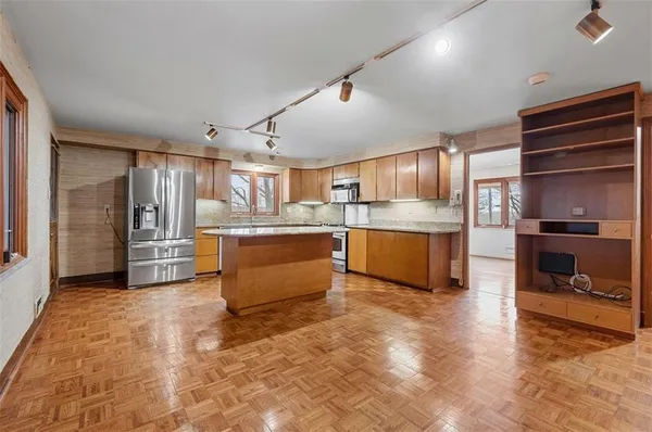 $494,900 | 25 Carleton Drive, Pittsburgh, PA 15243