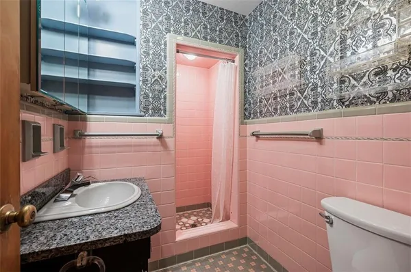 $494,900 | 25 Carleton Drive, Pittsburgh, PA 15243