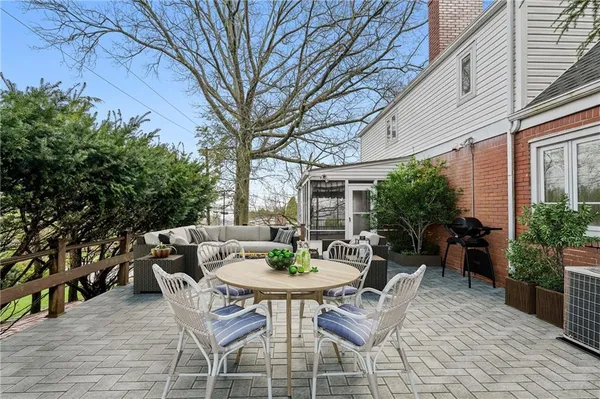$494,900 | 25 Carleton Drive, Pittsburgh, PA 15243