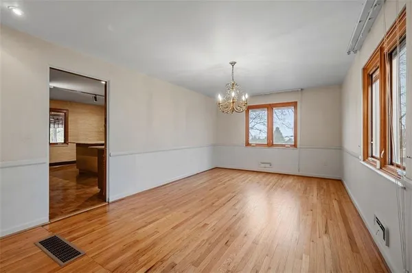 $494,900 | 25 Carleton Drive, Pittsburgh, PA 15243