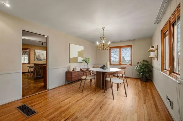 $494,900 | 25 Carleton Drive, Pittsburgh, PA 15243