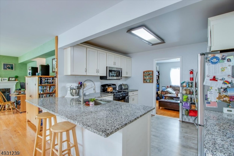 12 Mansfield Way Oak Ridge, NJ 07438 - Photo 10 of 27 Gallery Image 10