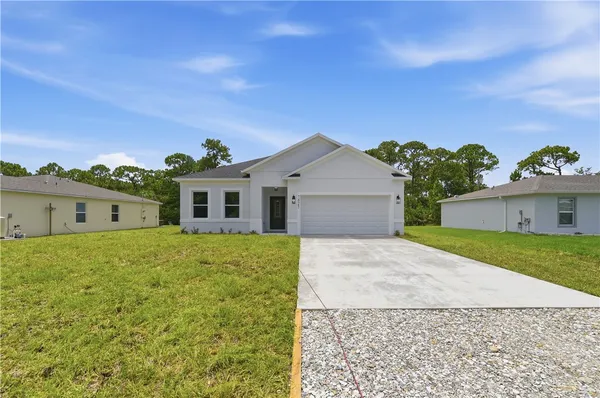 $379,000 | 7825 96th Avenue, Vero Beach, FL 32967