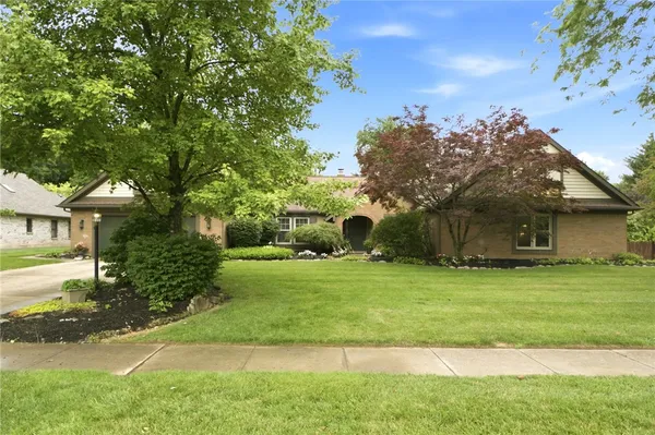 $535,900 | 3955 Maple Grove Lane, Beavercreek, OH 45440