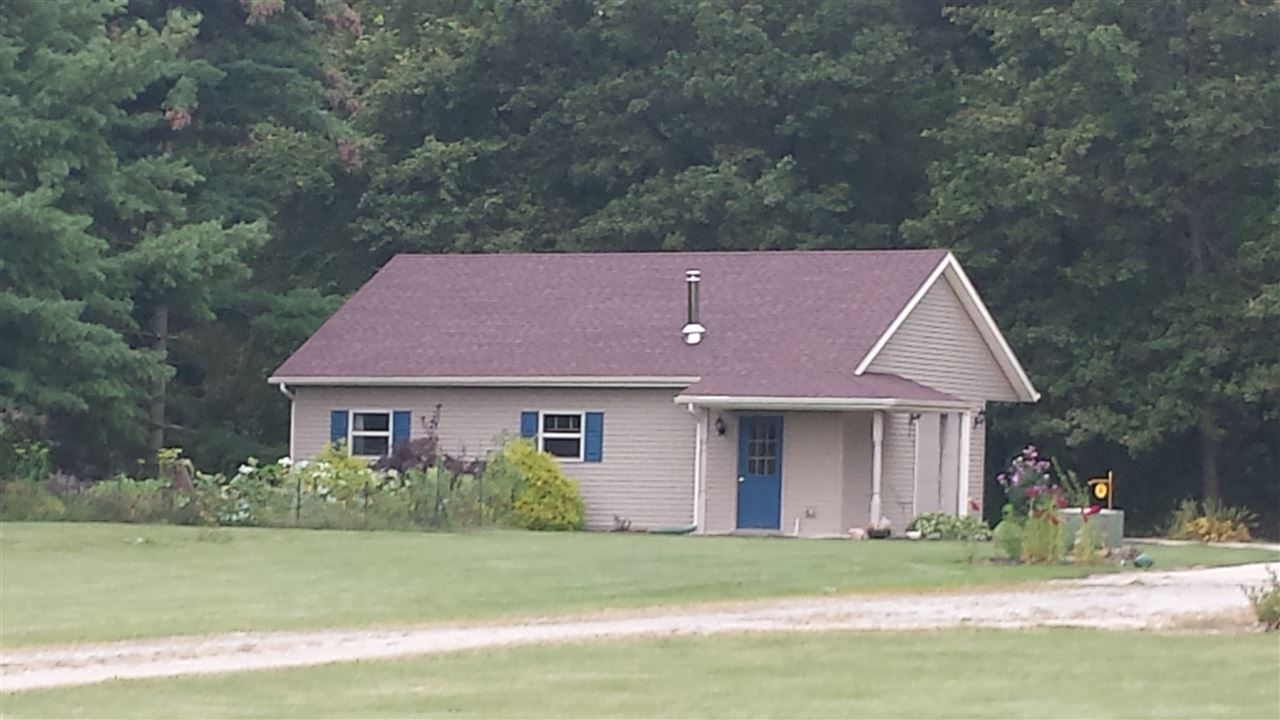 7588 North 300 West Decatur, IN 46733 - Photo 3 of 24