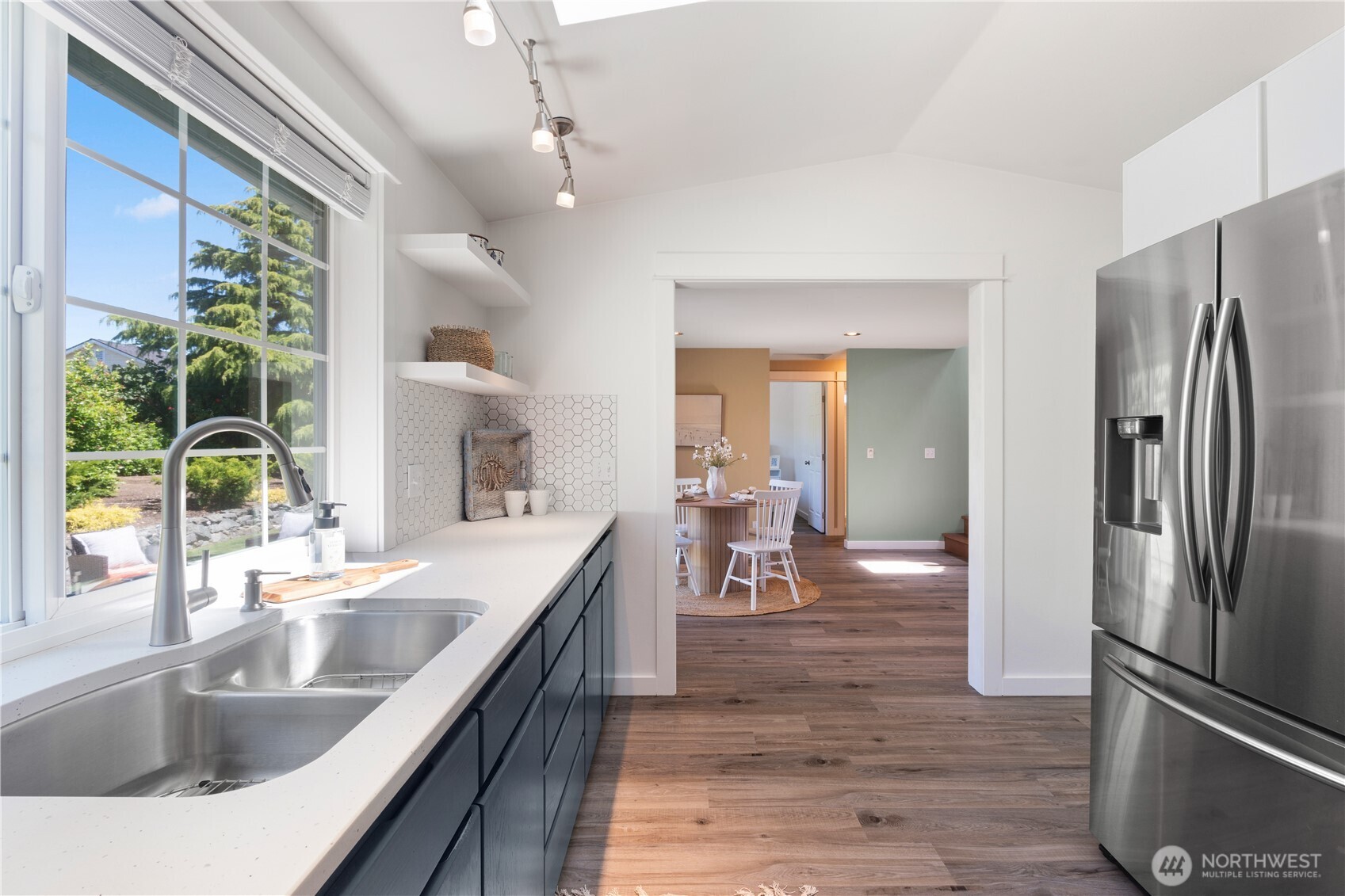 8085 Cowichan Road Birch Bay, WA 98230 - Photo 10 of 27 Gallery Image 10