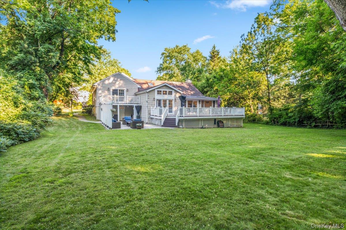 372 Fort Hill Road Scarsdale, NY 10583 - Photo 30 of 40 Another view of private rear yard