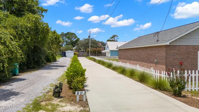 $1,550,000 | 803 Lake Powell Drive, Panama City Beach, FL 32413