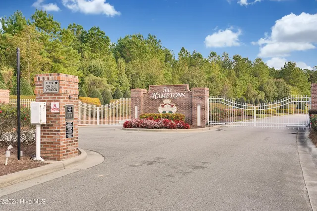 $239,600 | 2115 Northwest Wild Indigo Circle West, Unit 85, Calabash, NC 28467