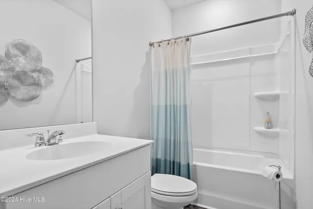 $239,600 | 2115 Northwest Wild Indigo Circle West, Unit 85, Calabash, NC 28467