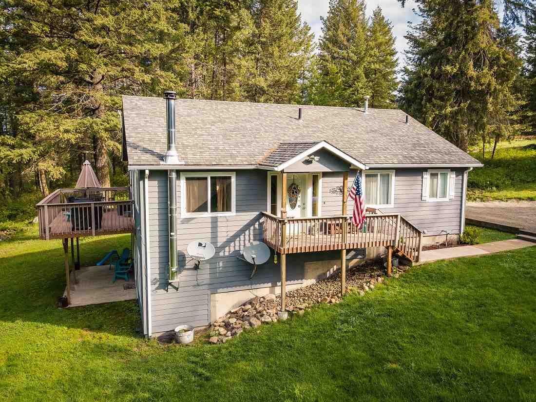 42817 North Sundance Road Elk, WA 99009 - Photo 1 of 20