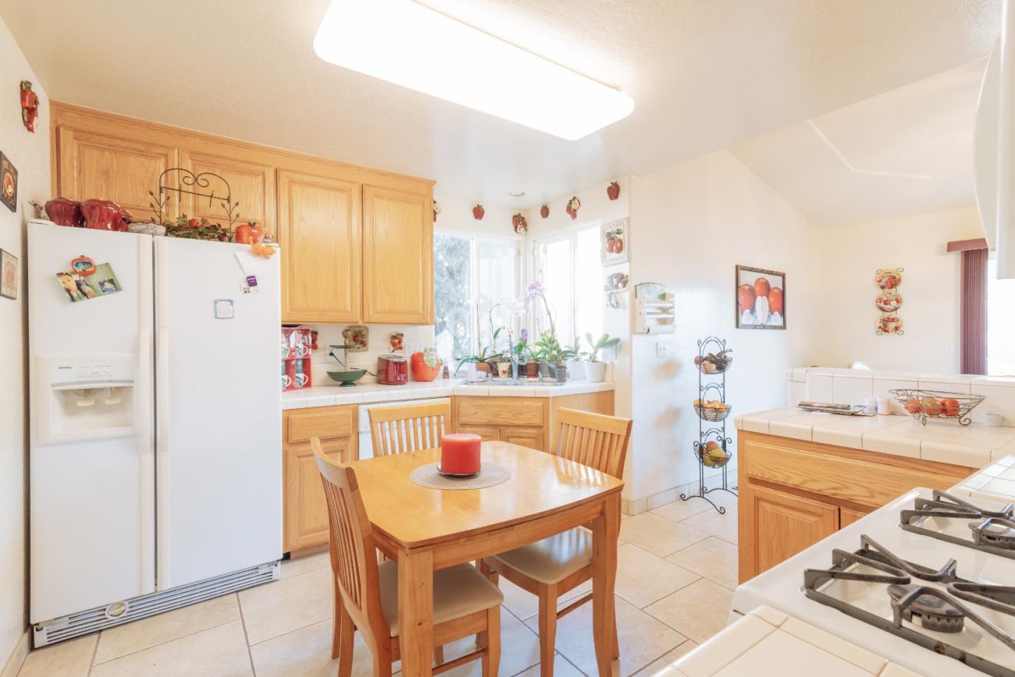 414 Berry Road Watsonville, CA 95076 - Photo 3 of 29 Gallery Image 3