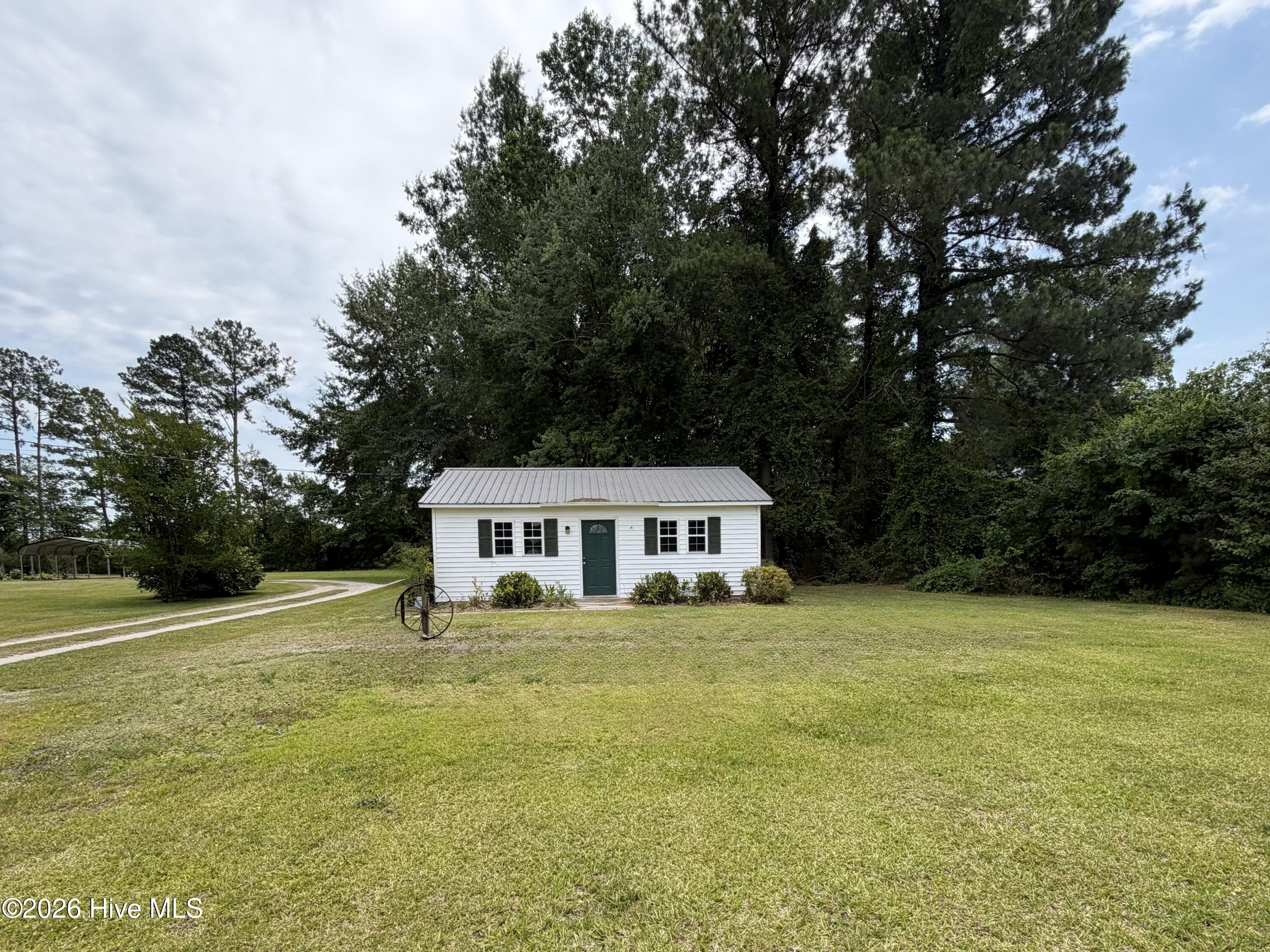 3144 Wintergreen Road Cove City, NC 28523 - Photo 33 of 54 Workshop