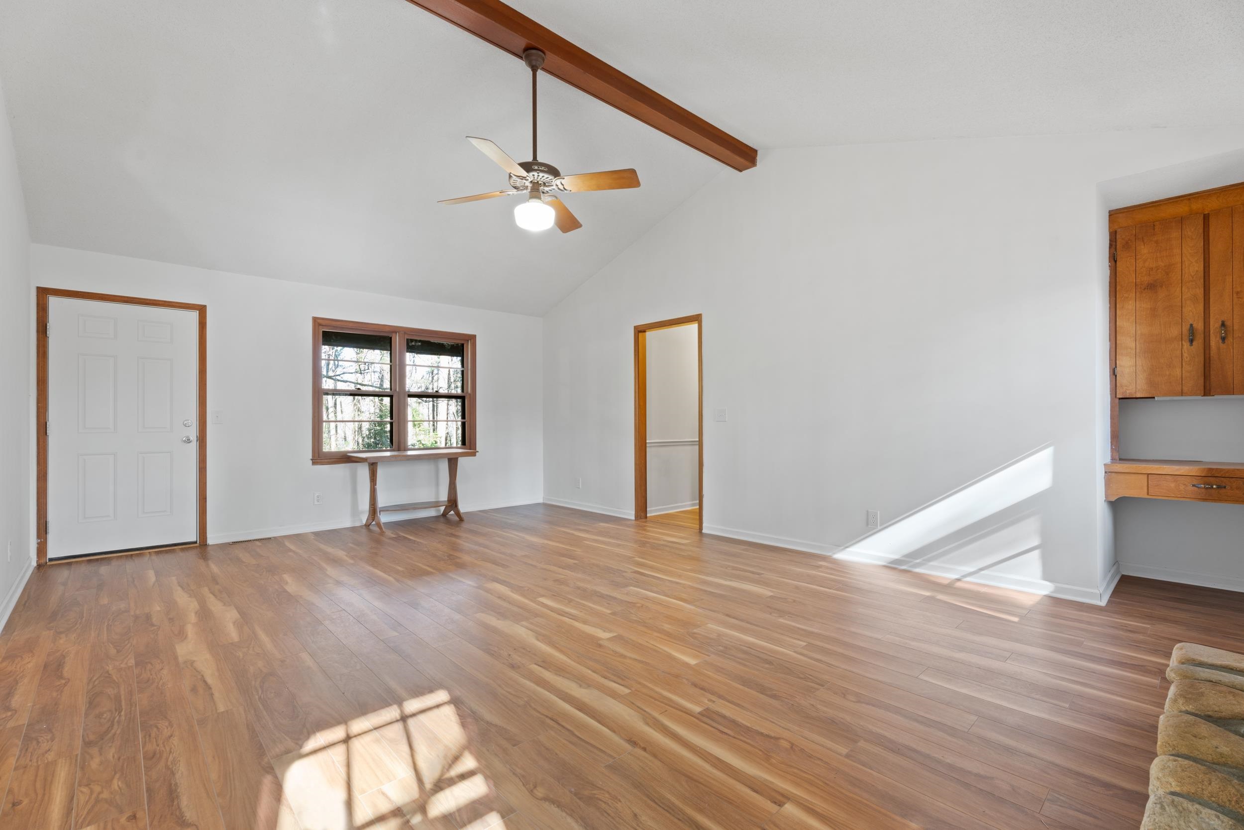320 Arledge Road Landrum, SC 29356 - Photo 7 of 37