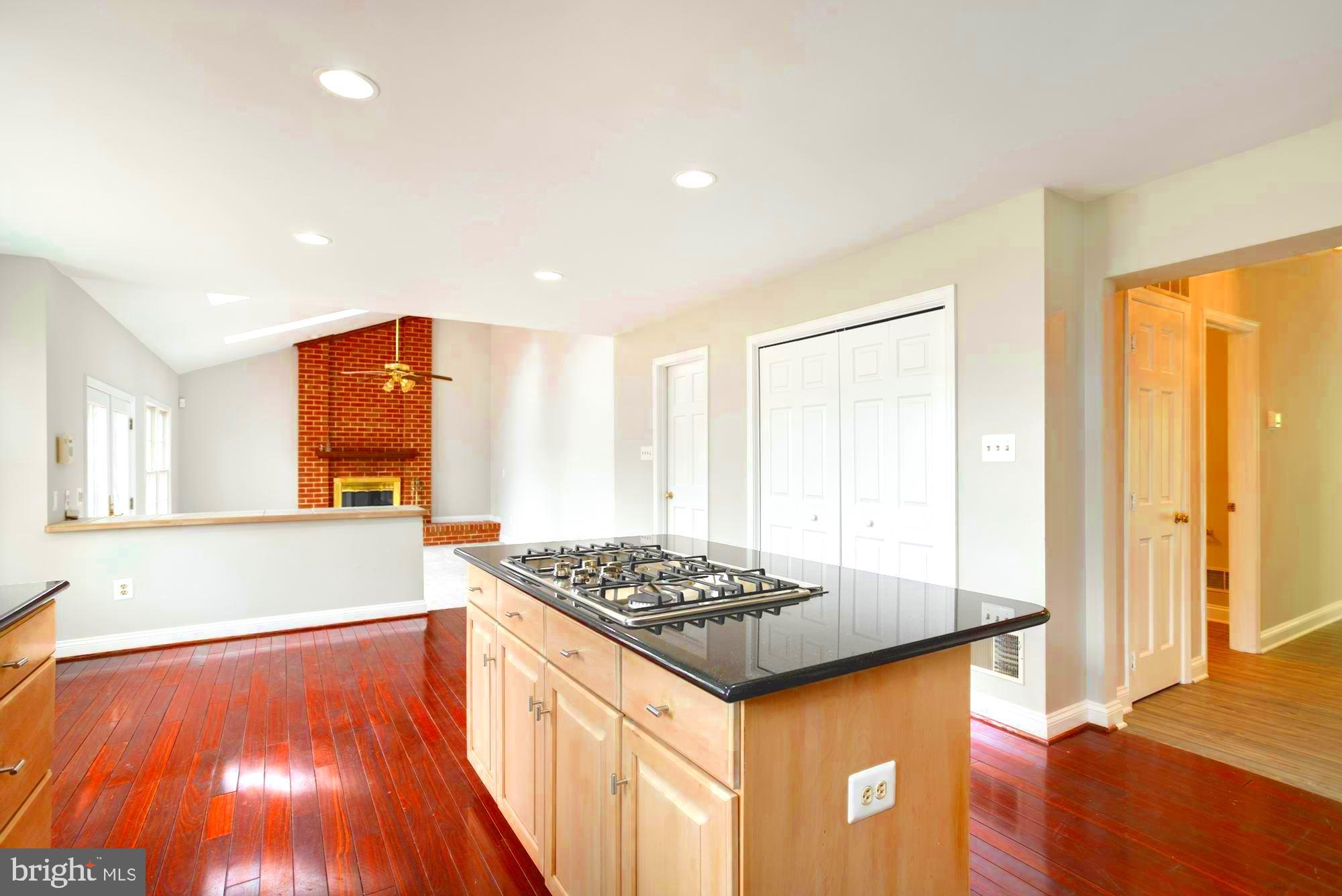 6109 Hillmeade Road Bowie, MD 20720 - Photo 12 of 33