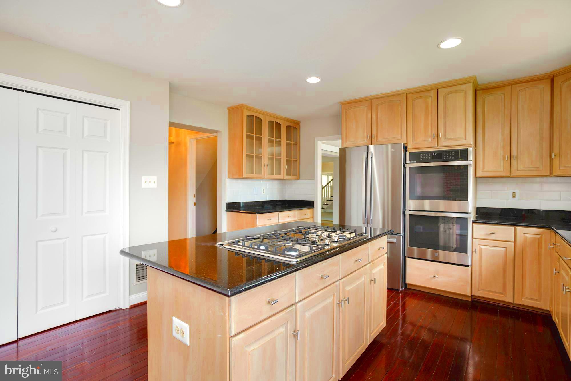 6109 Hillmeade Road Bowie, MD 20720 - Photo 15 of 33