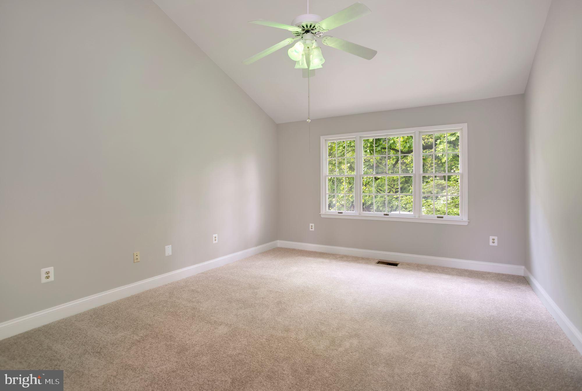 6109 Hillmeade Road Bowie, MD 20720 - Photo 23 of 33