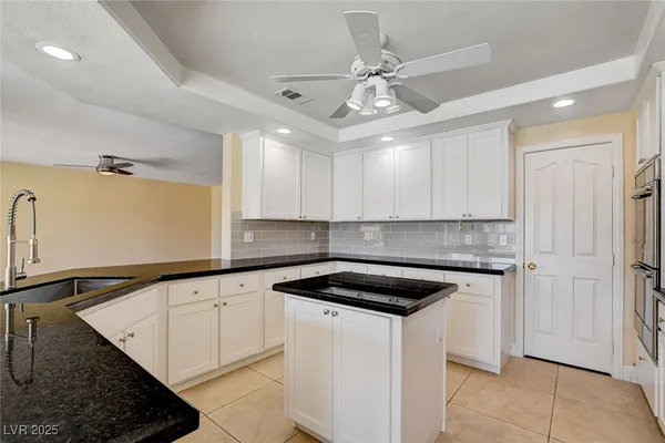 $3,950 | 2707 Mallard Landing Avenue, Henderson, NV 89074