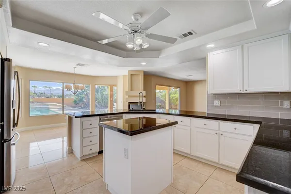 $3,950 | 2707 Mallard Landing Avenue, Henderson, NV 89074