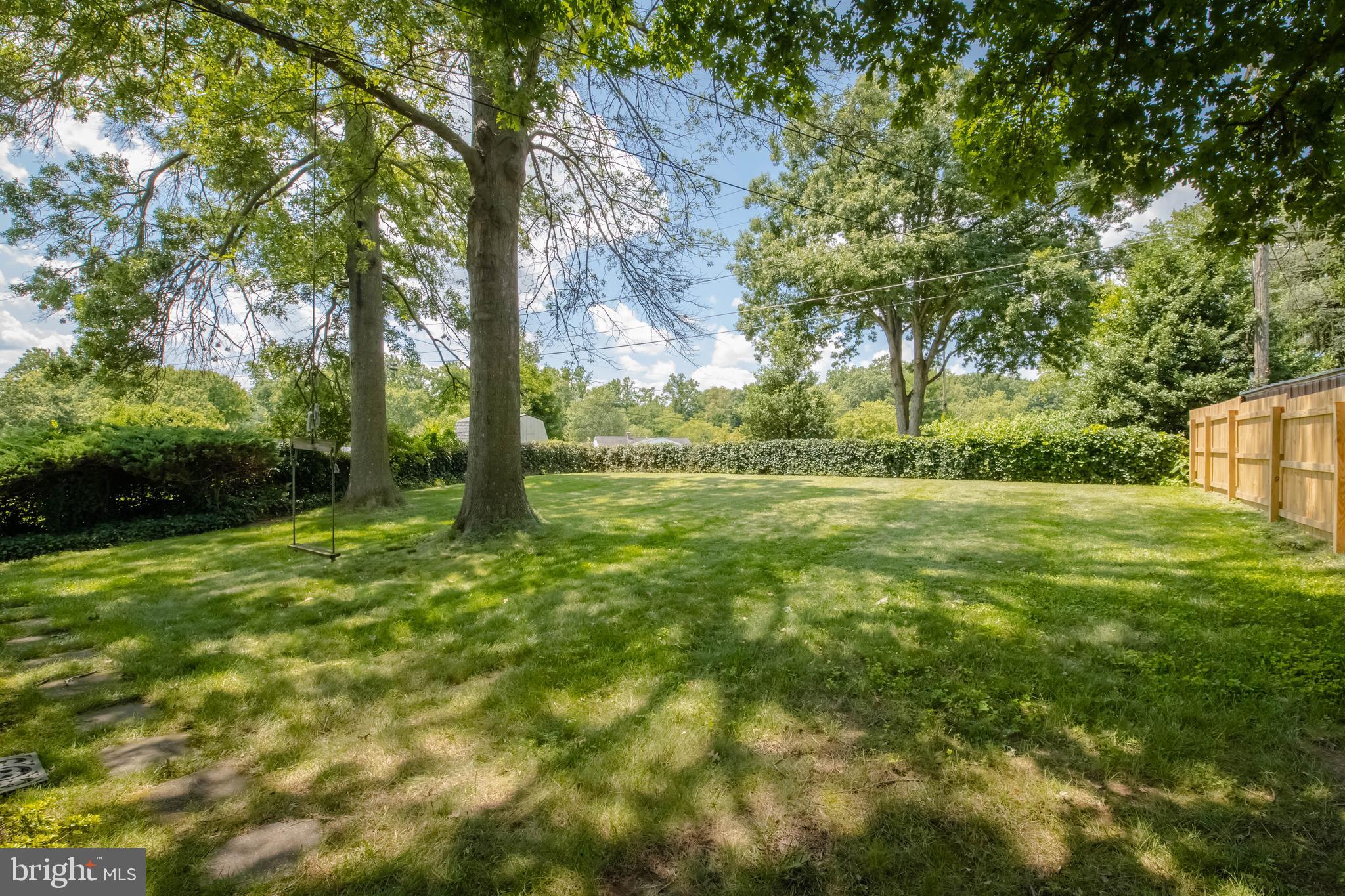 8904 Parlo Road Nottingham, MD 21236 - Photo 21 of 48