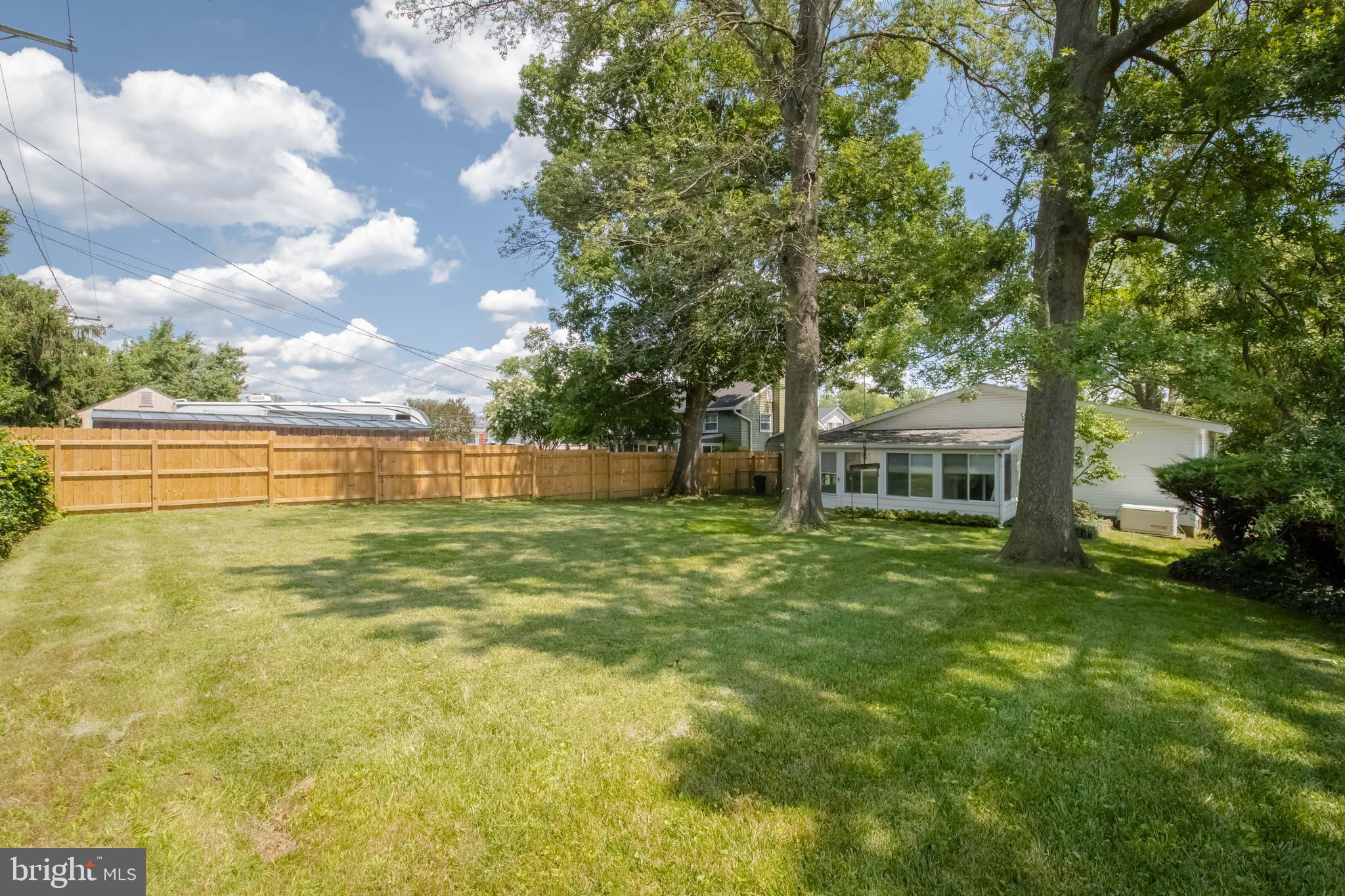 8904 Parlo Road Nottingham, MD 21236 - Photo 25 of 48