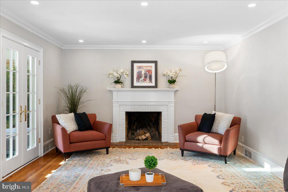244 Russell Road Princeton, NJ 08540 - Photo 16 of 48 Family Room