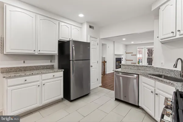 $549,000 | 1520 Northern Neck Drive, Unit 101, Vienna, VA 22182