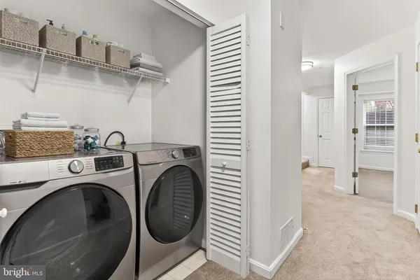 $549,000 | 1520 Northern Neck Drive, Unit 101, Vienna, VA 22182