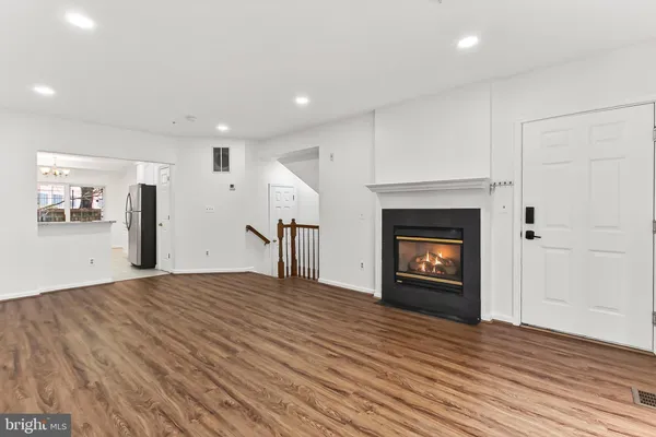 $549,000 | 1520 Northern Neck Drive, Unit 101, Vienna, VA 22182