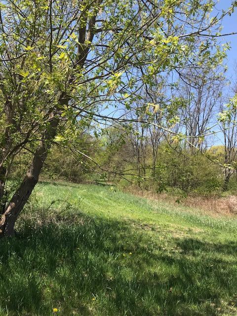 7085 Territorial Road Benton Harbor, MI 49022 - Photo 15 of 18 IMG_2978