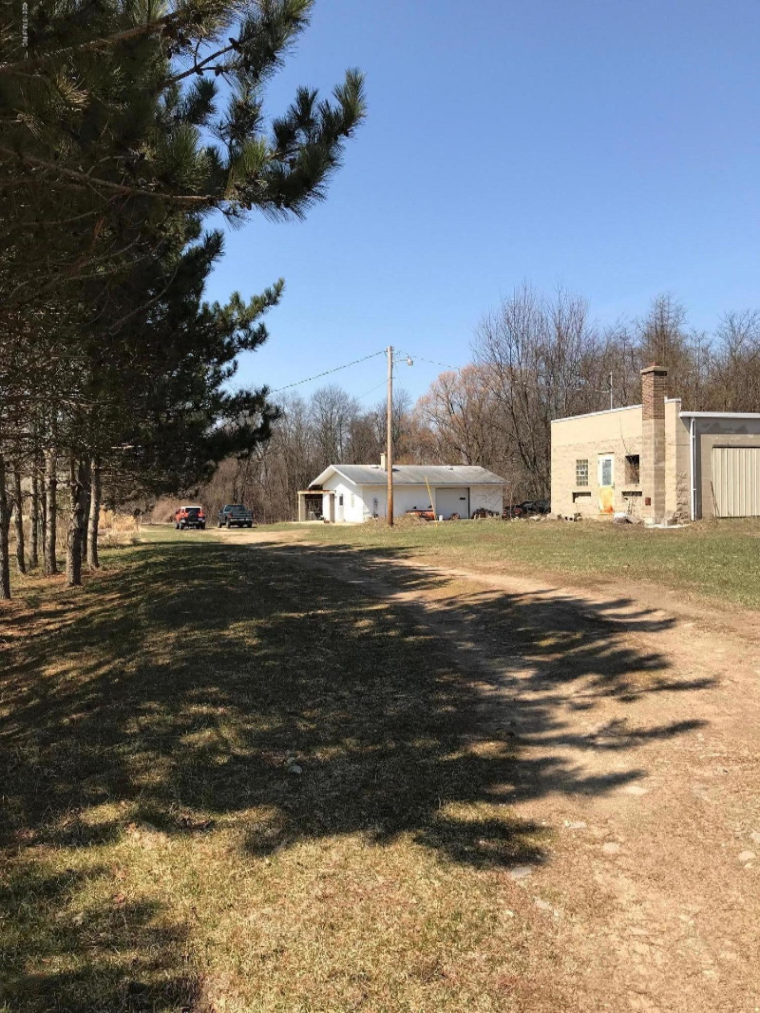 7085 Territorial Road Benton Harbor, MI 49022 - Photo 18 of 18 IMG_2931
