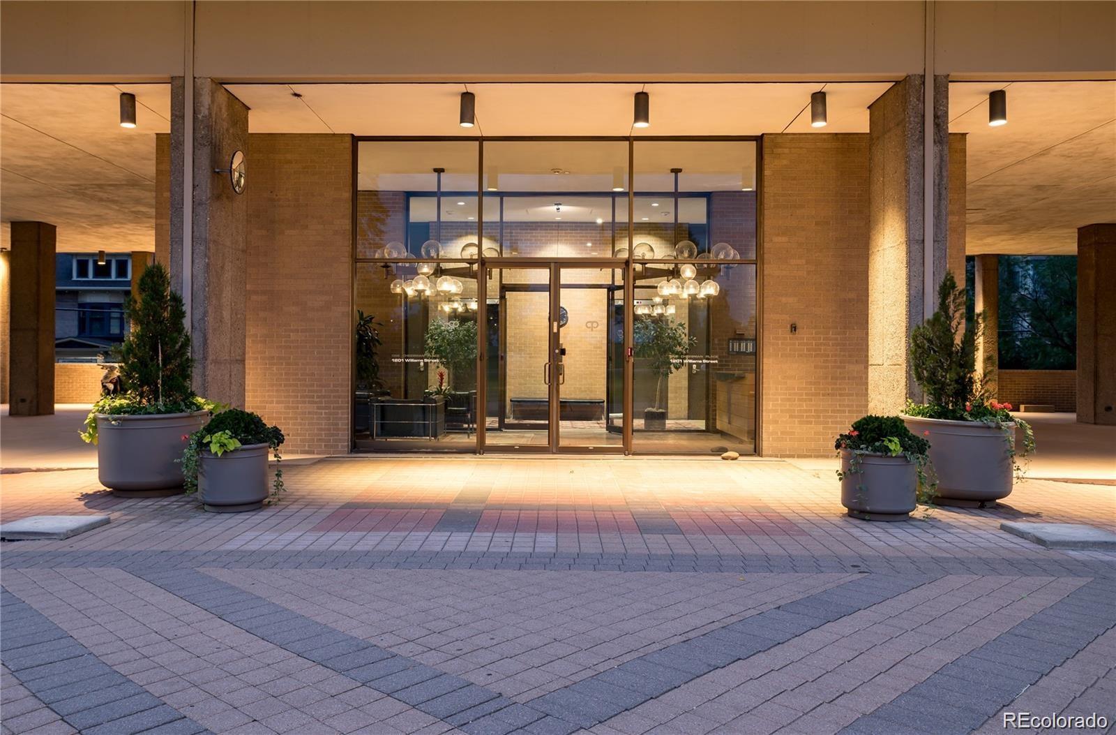 1201 North Williams St Unit 10C  