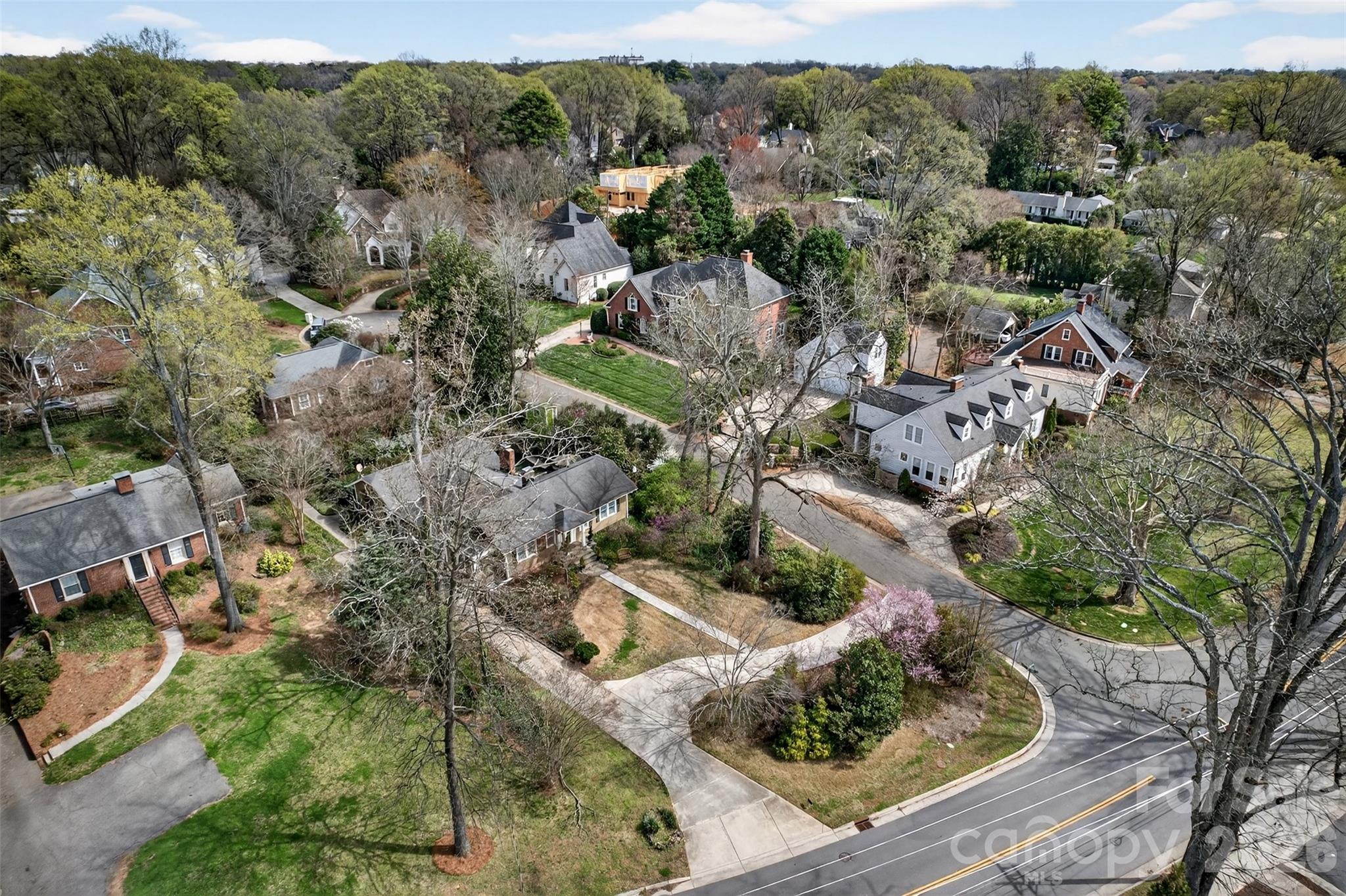2527 Sharon Road Charlotte, NC 28211 - Photo 42 of 45